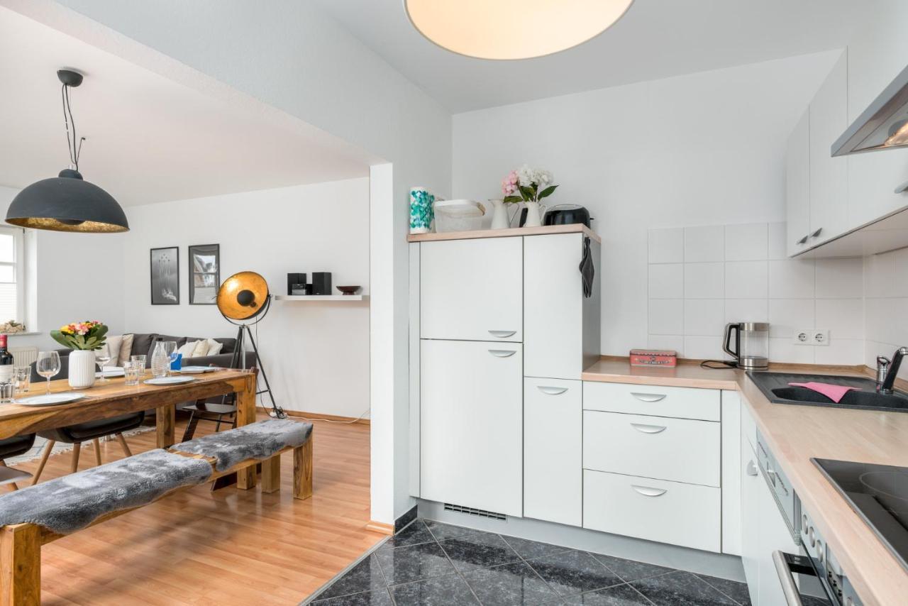 Veens Crew Home 7 Pax Dreieich Esterno foto